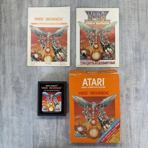 Yars' Revenge (Atari 2600, 1981) CIB COMPLETE Tested With Comic - Picture 1 of 16